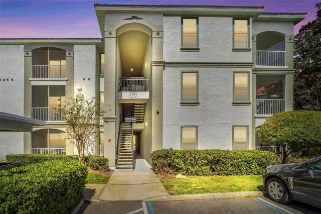 MLS: O6008724 Condo For Sale