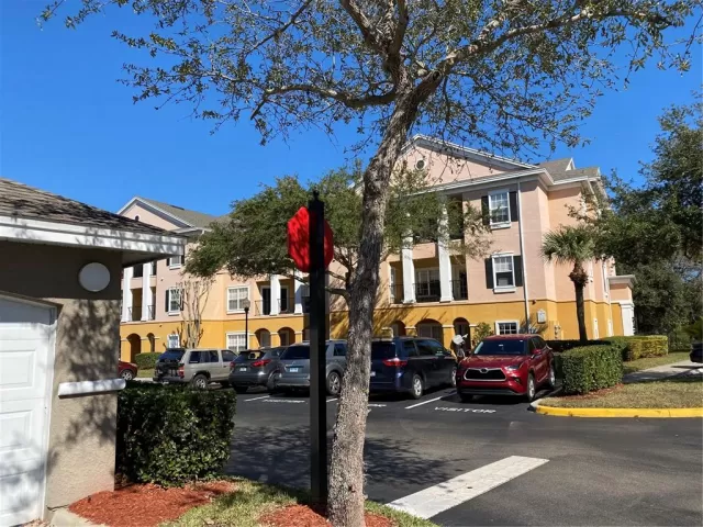 MLS: O6009542 Condo For Sale