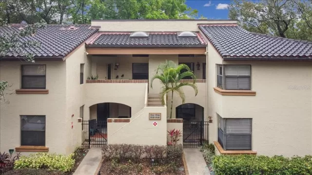 MLS: O6009697 Condo For Sale