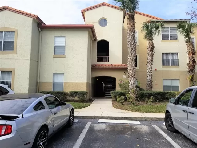 MLS: O6010071 Condo For Sale