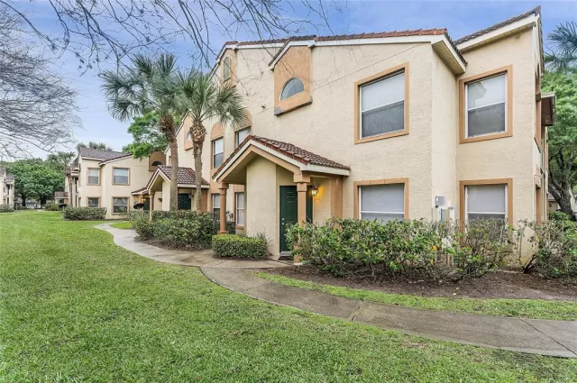 MLS: O6010295 Condo For Sale