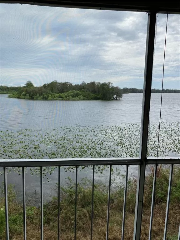 MLS: O6010406 Condo For Sale