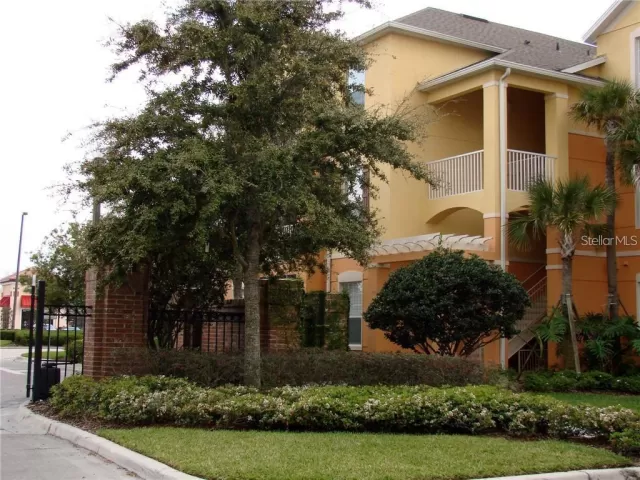 MLS: O6010879 Condo For Sale