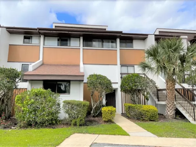 MLS: O6010942 Condo For Sale