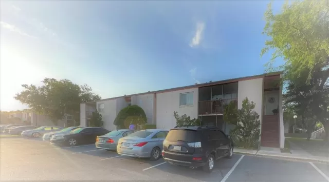 MLS: O6010946 Condo For Sale