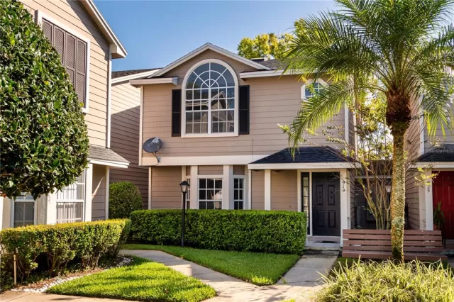 MLS: O6011540 Condo For Sale