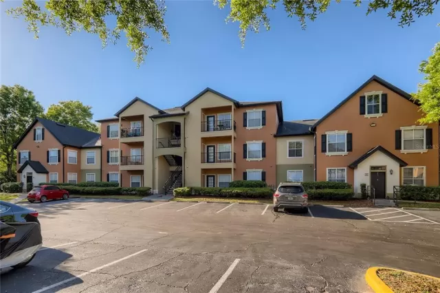 MLS: O6012689 Condo For Sale