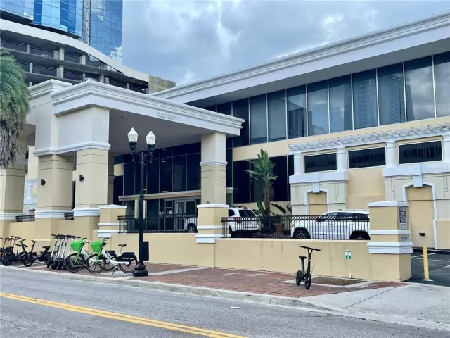 MLS: O6012694 Condo For Sale