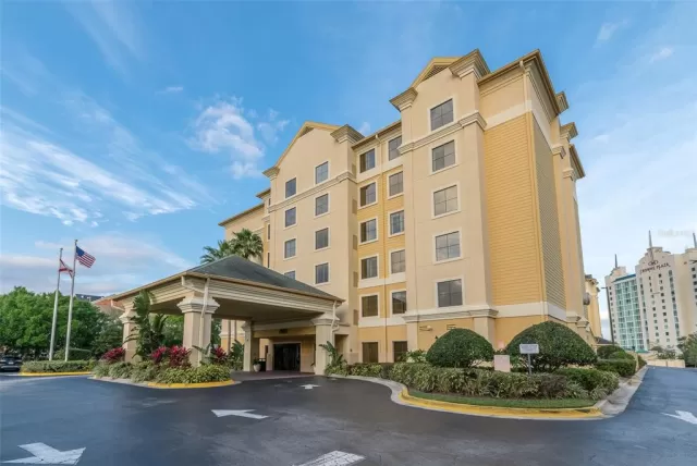 MLS: O6013050 Condo For Sale