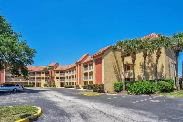 MLS: O6013374 Condo For Sale