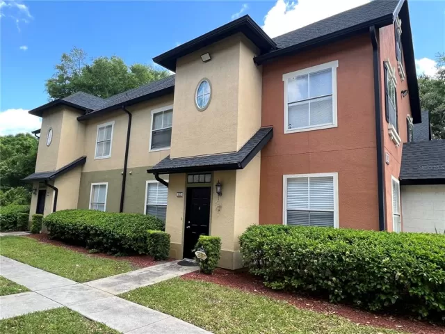 MLS: O6013462 Condo For Sale