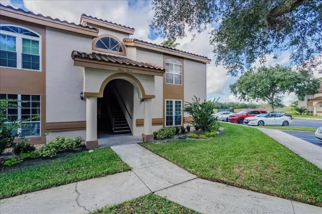 MLS: O6013532 Condo For Sale