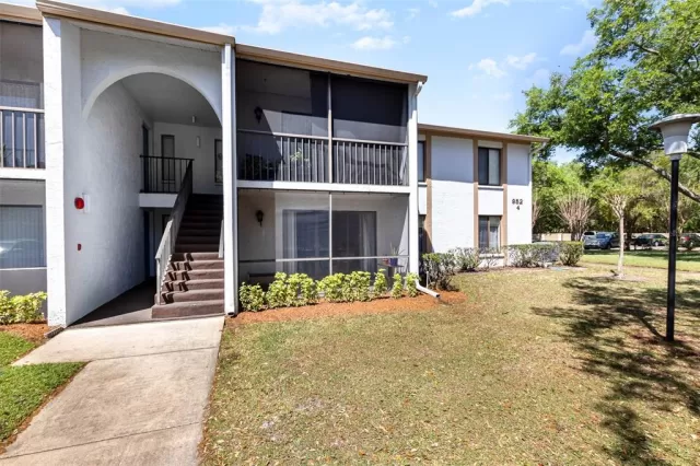 MLS: O6013592 Condo For Sale