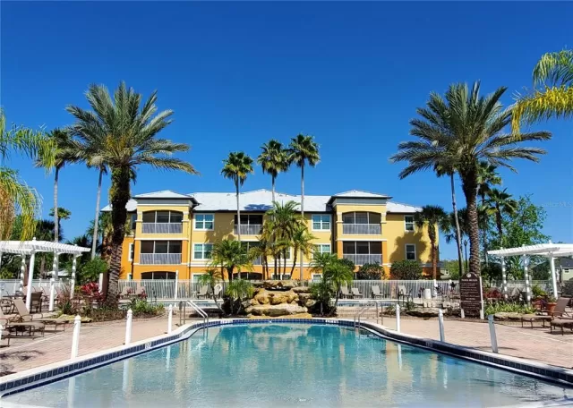 MLS: O6013689 Condo For Sale