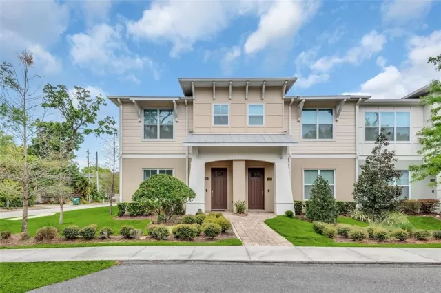 MLS: O6013778 Condo For Sale