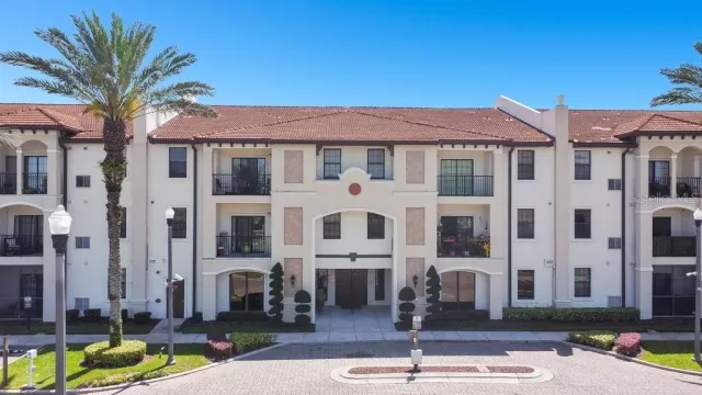 MLS: O6013801 Condo For Sale