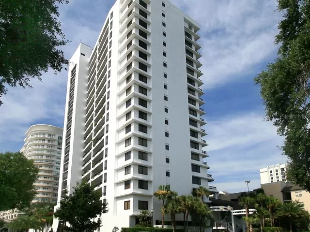MLS: O6014094 Condo For Sale