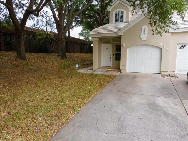 MLS: O6015015 Condo For Sale