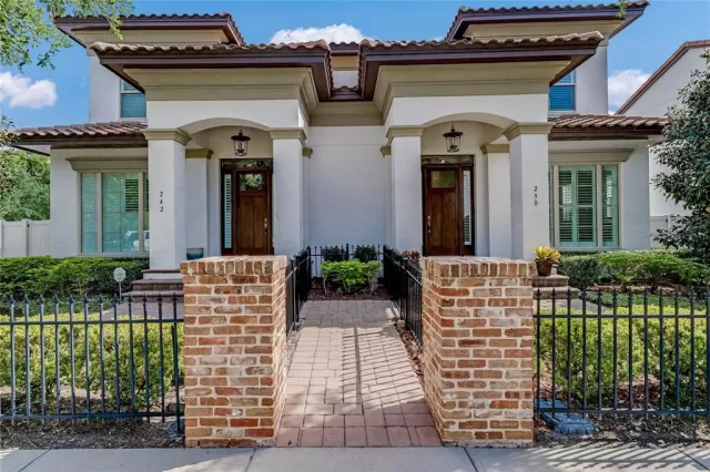 MLS: O6015439 Condo For Sale