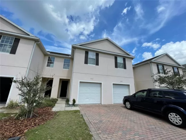 MLS: O6015607 Condo For Sale