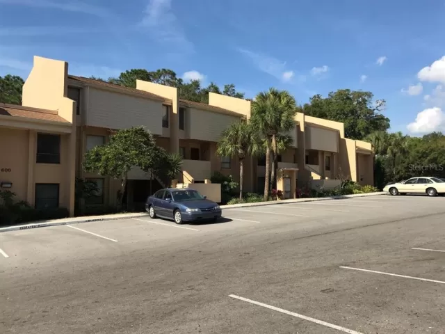 MLS: O6015792 Condo For Sale