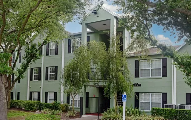 MLS: O6015900 Condo For Sale