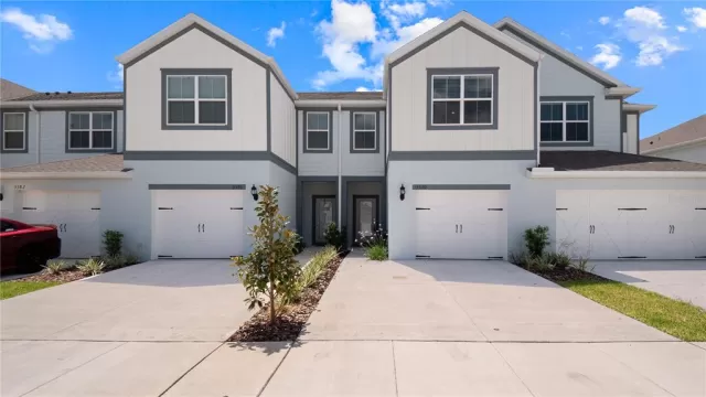 MLS: O6016252 Condo For Sale