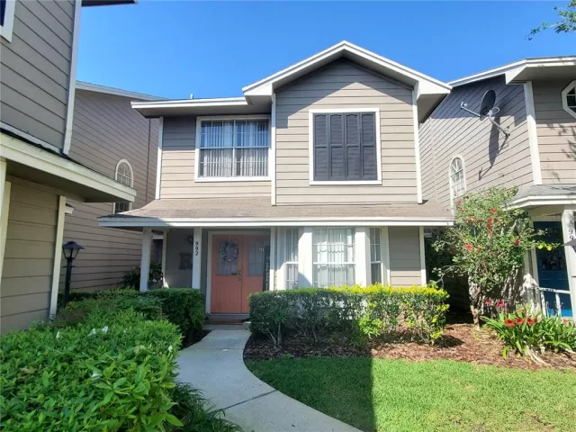 MLS: O6016280 Condo For Sale