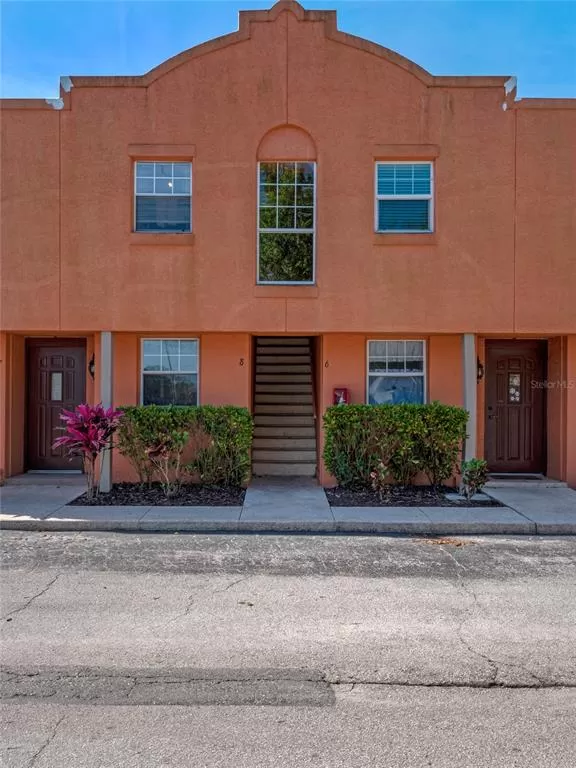 MLS: O6016322 Condo For Sale