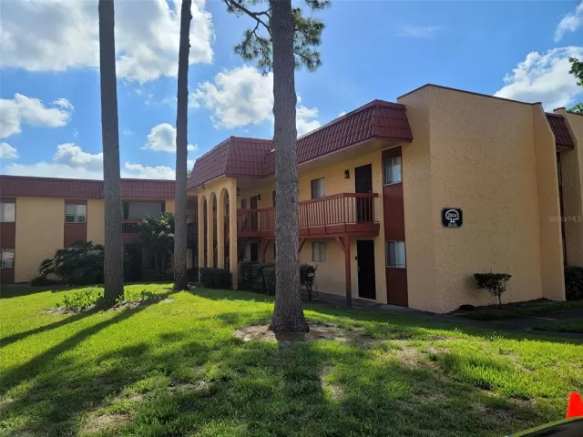 MLS: O6016332 Condo For Sale