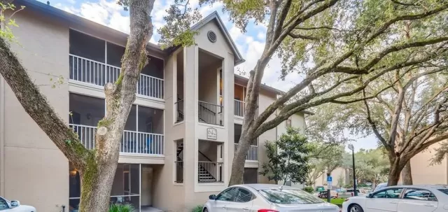 MLS: O6016516 Condo For Sale