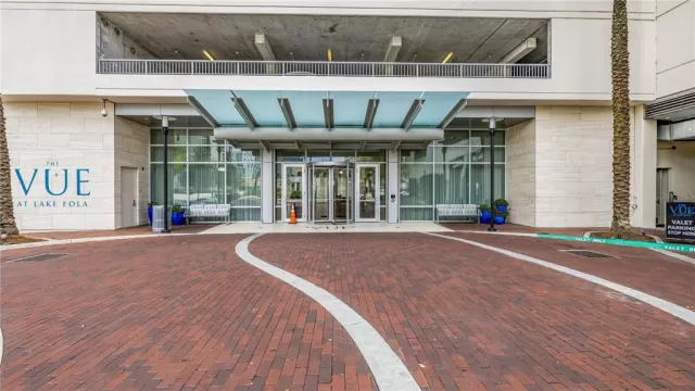 MLS: O6016928 Condo For Sale