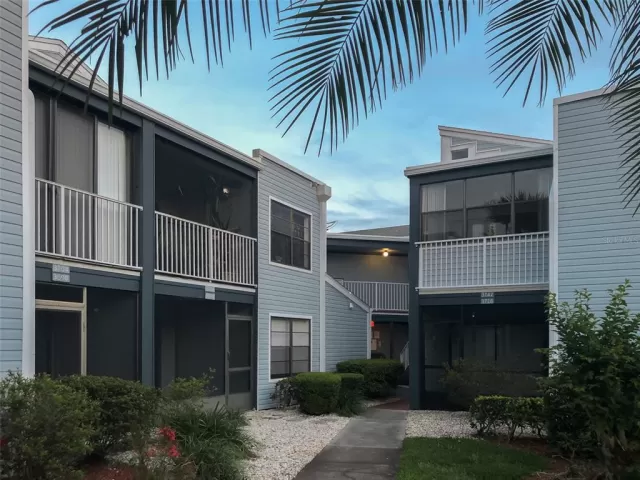 MLS: O6017326 Condo For Sale