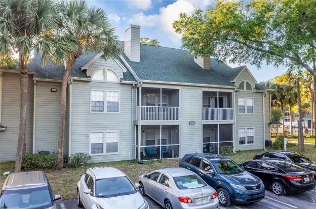 MLS: O6018669 Condo For Sale