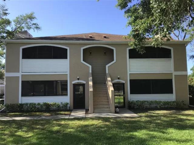 MLS: O6019227 Condo For Sale