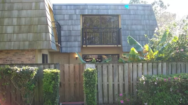 MLS: O6019353 Condo For Sale