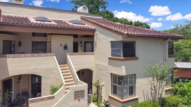 MLS: O6020194 Condo For Sale