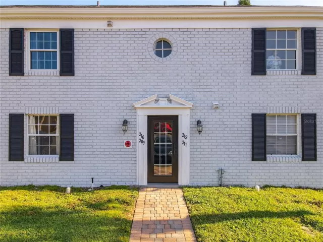 MLS: O6020465 Condo For Sale