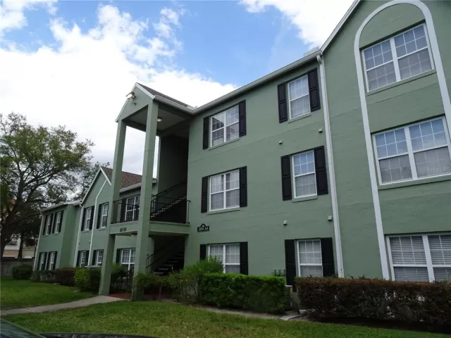 MLS: O6021370 Condo For Sale