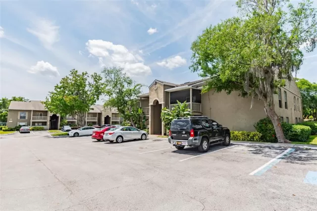 MLS: O6021801 Condo For Sale