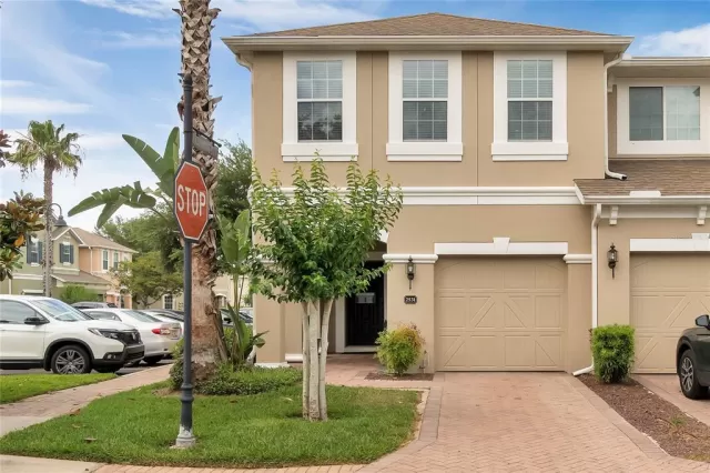 MLS: O6021927 Condo For Sale