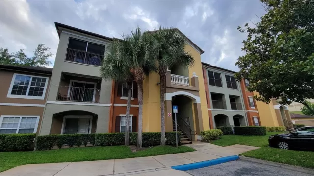 MLS: O6022600 Condo For Sale