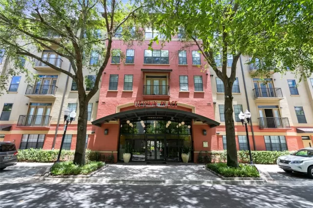 MLS: O6022634 Condo For Sale