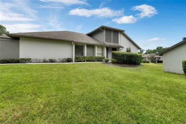 MLS: O6022691 Condo For Sale