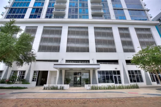 MLS: O6022721 Condo For Sale