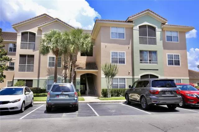 MLS: O6022746 Condo For Sale