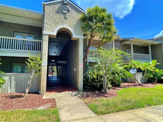 MLS: O6022947 Condo For Sale