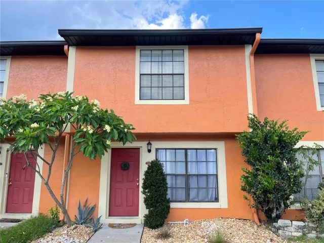 MLS: O6023070 Condo For Sale