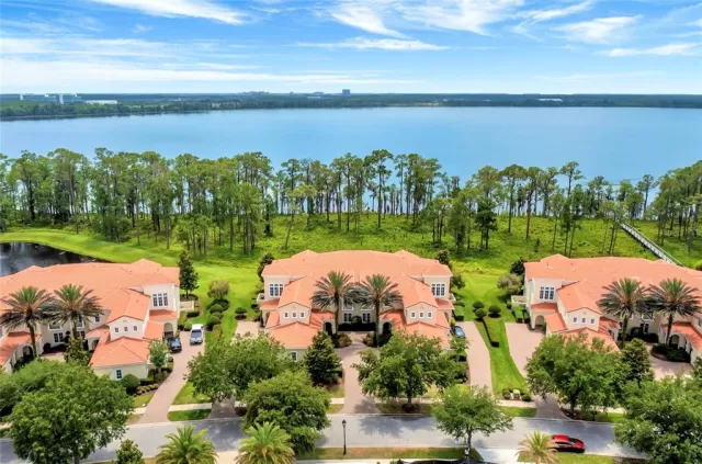 MLS: O6023498 Condo For Sale