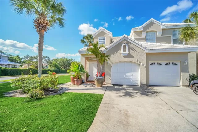 MLS: O6023543 Condo For Sale
